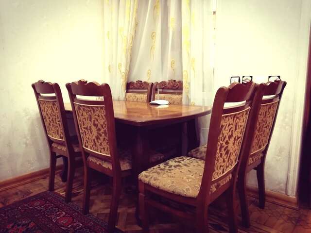 Апартаменты TRAVEL OWN HOSTEL Баку-11